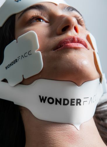 Electrodes WONDER front joues menton